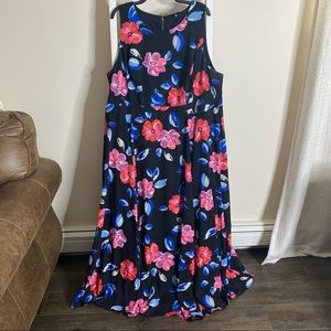 TORRID Floral print georgette high neck maxi dress. Size 26